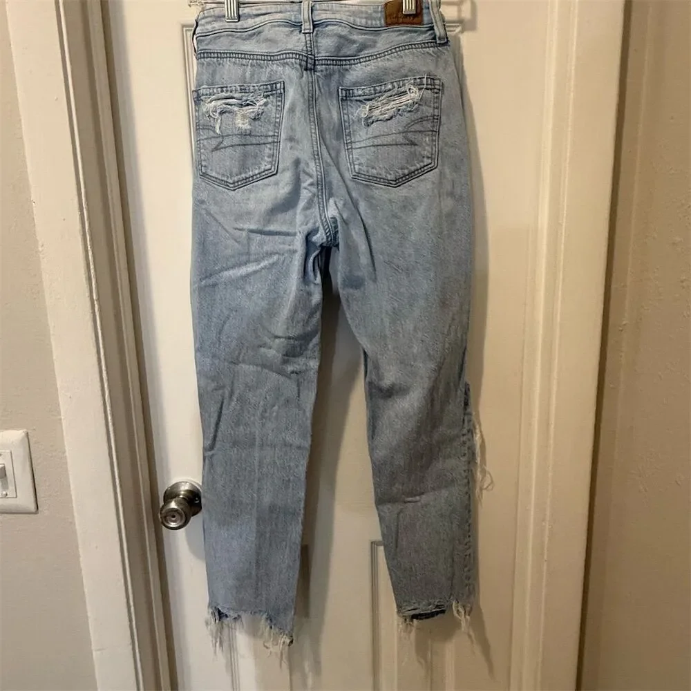 American Eagle Women's High Rise Distressed Grunge Mom Jeans Size 0 Blue - Picture 2 of 10